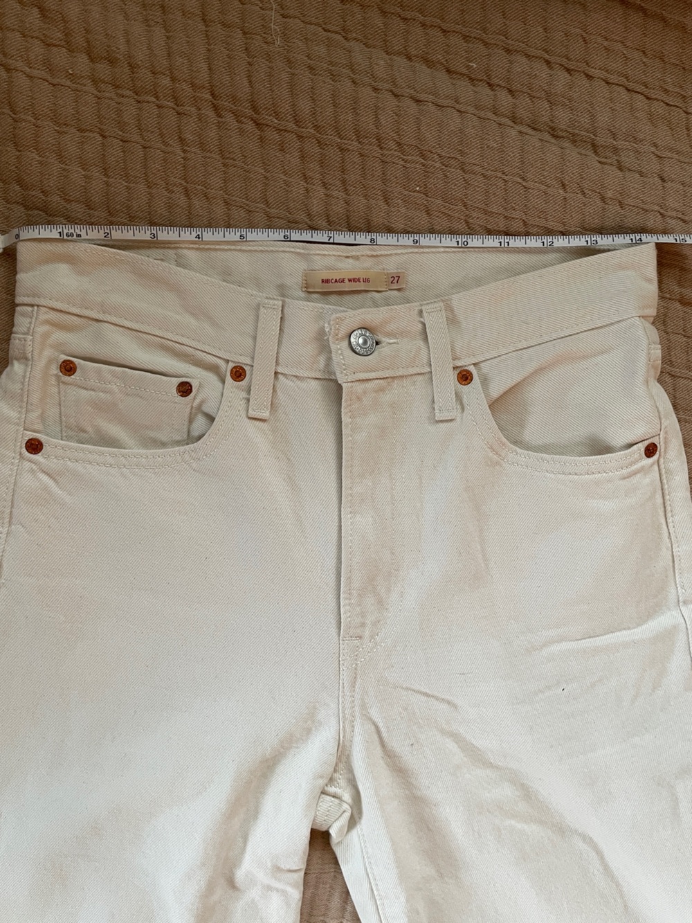 Levi's Ribcage Wide-Leg High-Rise Jeans - Picture 3 of 8